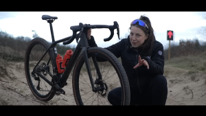 Mountain Bike vs. Gravel Bike: Differences Explained by Expert