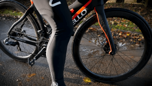 8 Essential Cold Weather Cycling Clothing Tips 1 21 screenshot 1