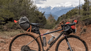 Bikepacking Bags Vs Panniers Pros and Cons How to Choose 1 30 screenshot 1